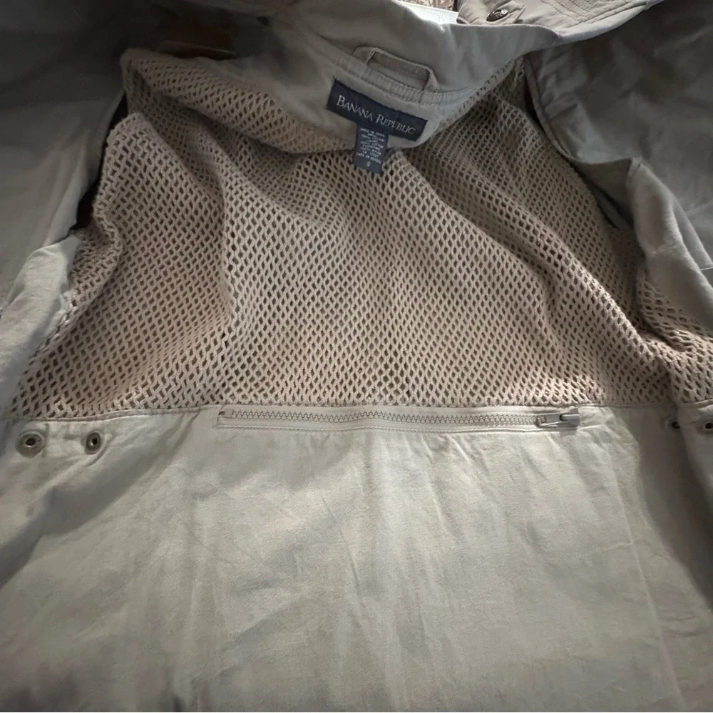 Vtg‎ Banana Republic Safari Vest Sz S Full Zip Multi Pockets Travel Khaki Vented